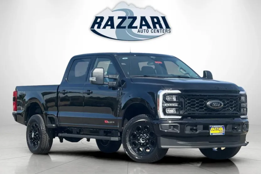 2025 Ford F-250 XLT photo 1