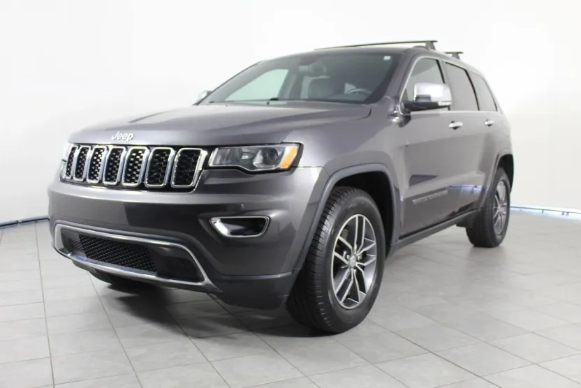 2017 Jeep Grand Cherokee Limited photo 1