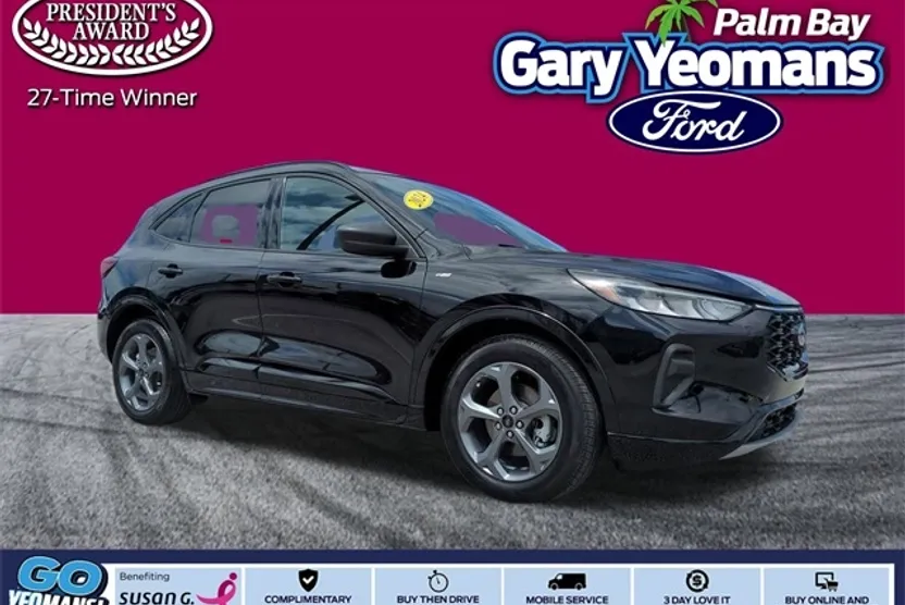 2024 Ford Escape ST-Line photo 1