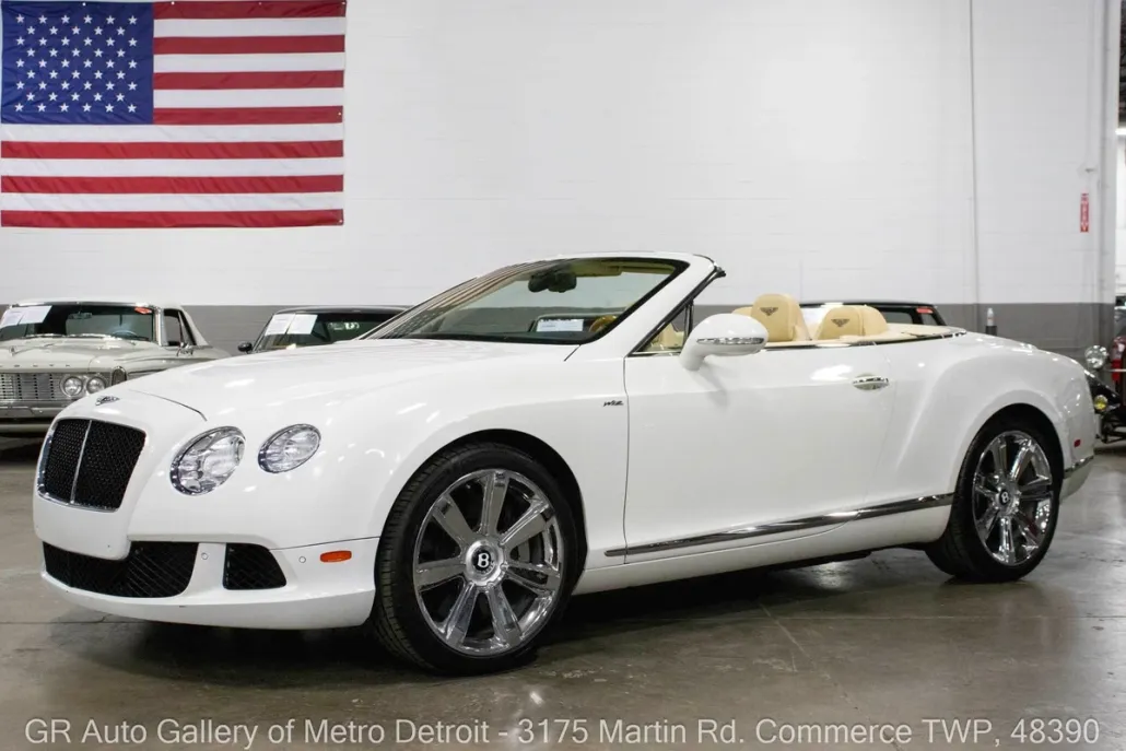 2013 Bentley Continental GTC photo 1