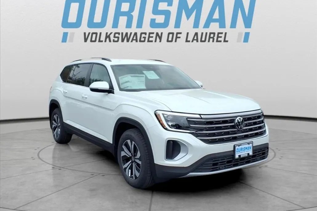 2026 Volkswagen Atlas SE Technology photo 1