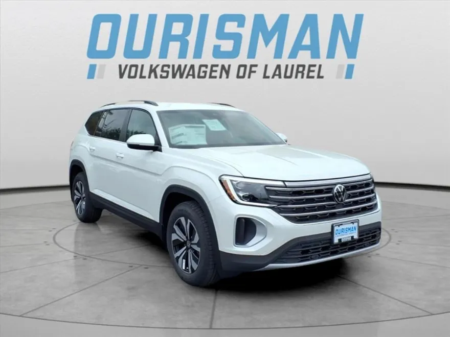 2026 Volkswagen Atlas SE Technology photo 1