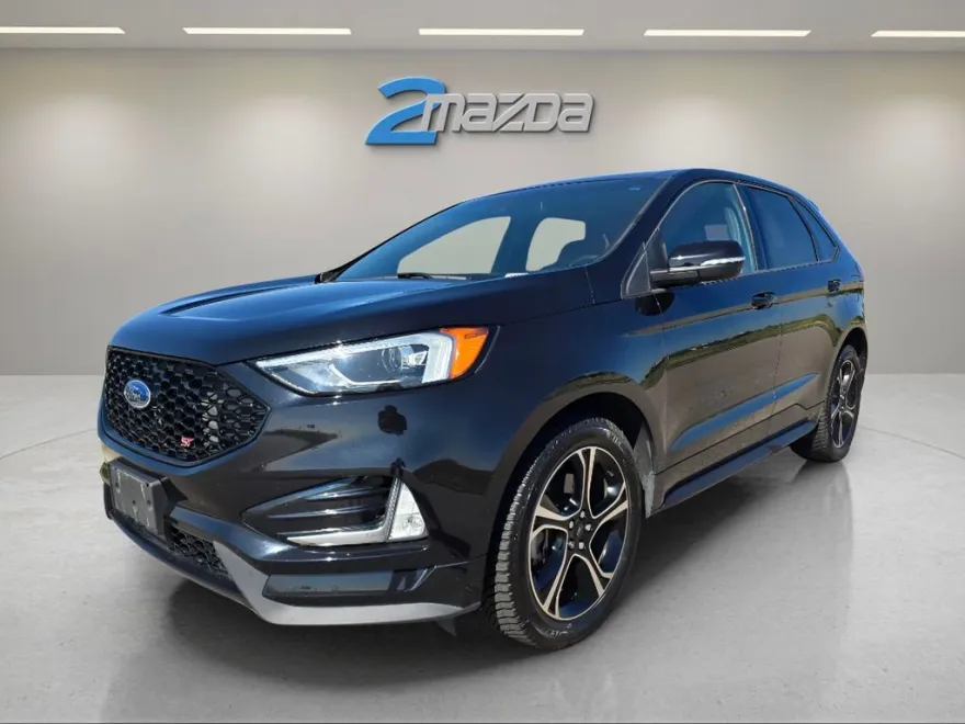 2019 Ford Edge ST photo 1