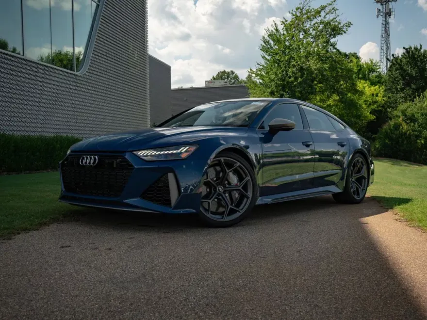 2025 Audi RS 7 Performance Base photo 1
