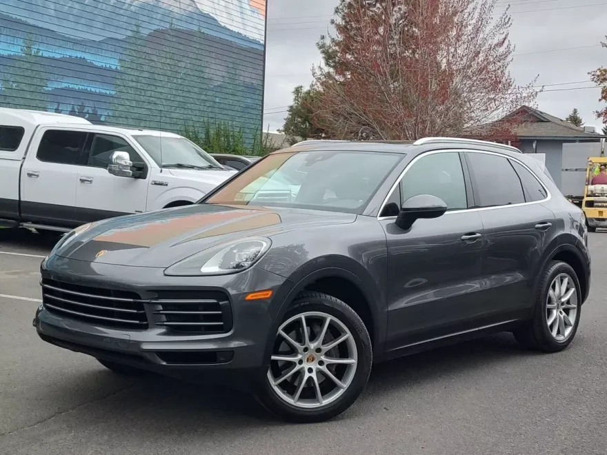 2019 Porsche Cayenne photo 1