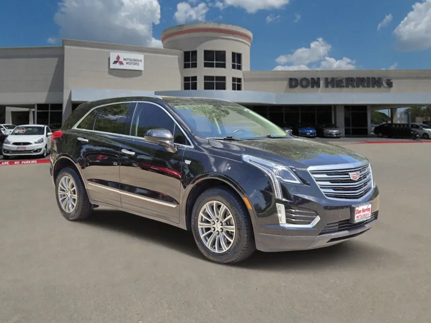 2018 Cadillac XT5 Luxury photo 1