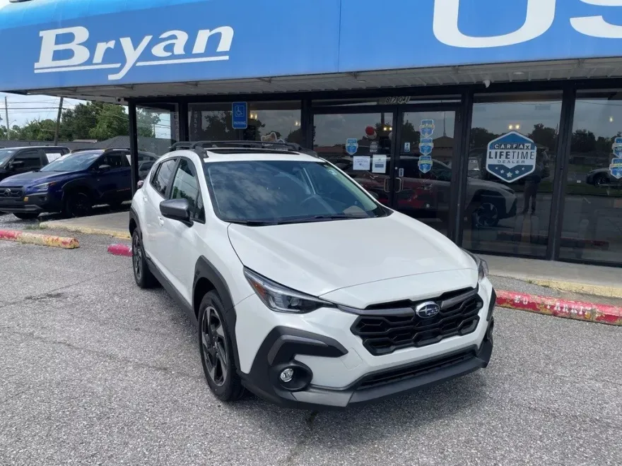 2024 Subaru Crosstrek Limited photo 1