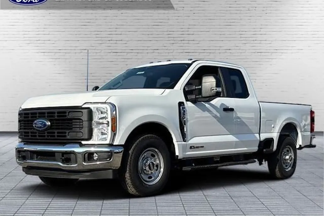 2024 Ford F-350 XL photo 1