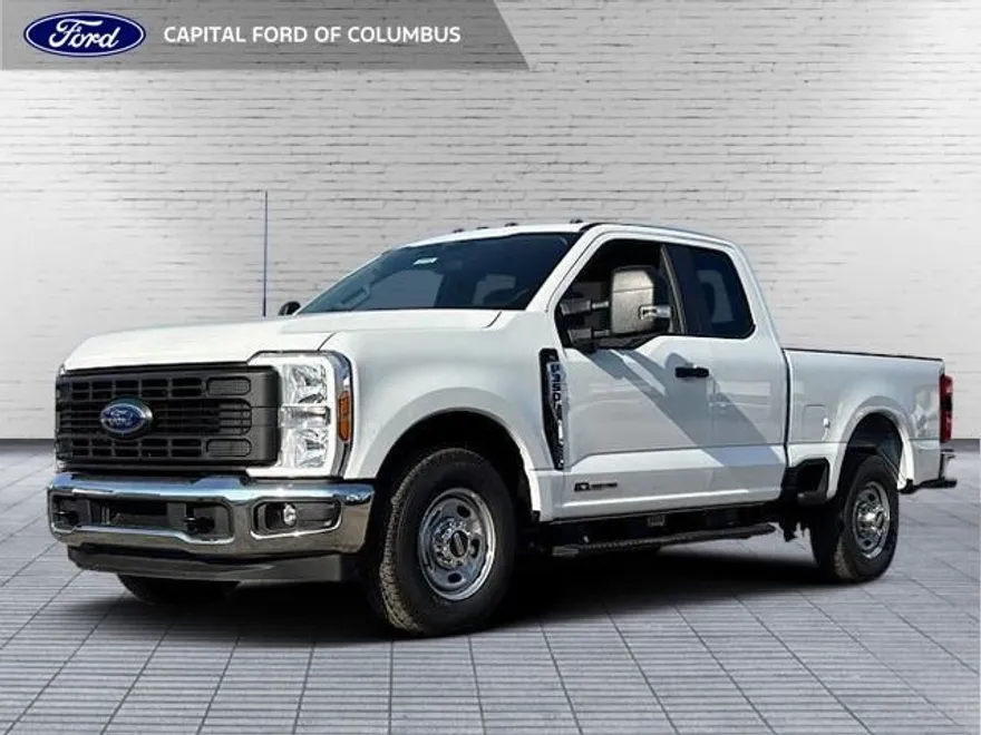 2024 Ford F-350 XL photo 1