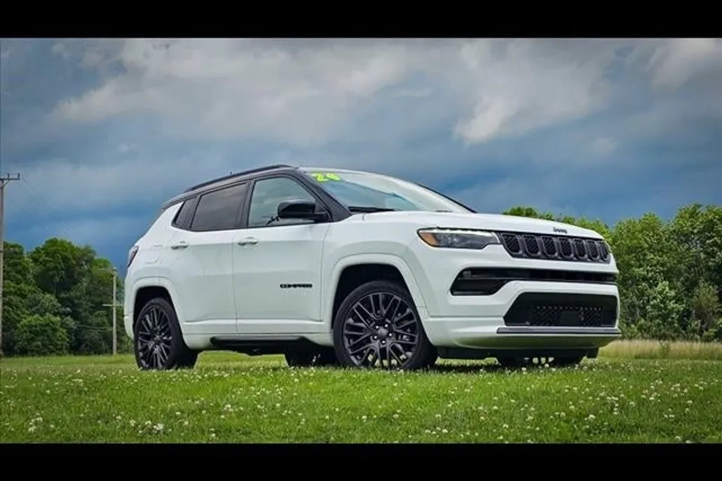 2024 Jeep Compass Limited photo 1