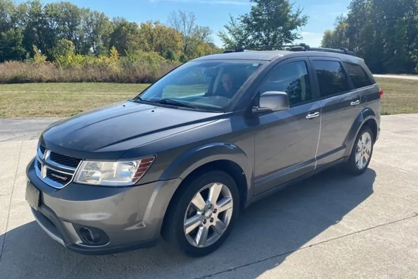 2013 Dodge Journey Crew photo 1