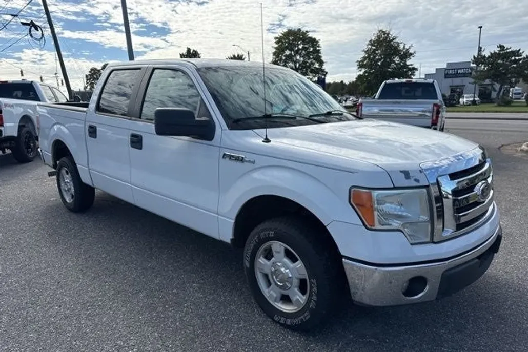 2012 Ford F-150 XLT photo 1