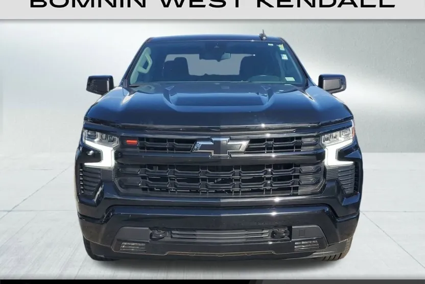 2023 Chevrolet Silverado 1500 RST photo 1