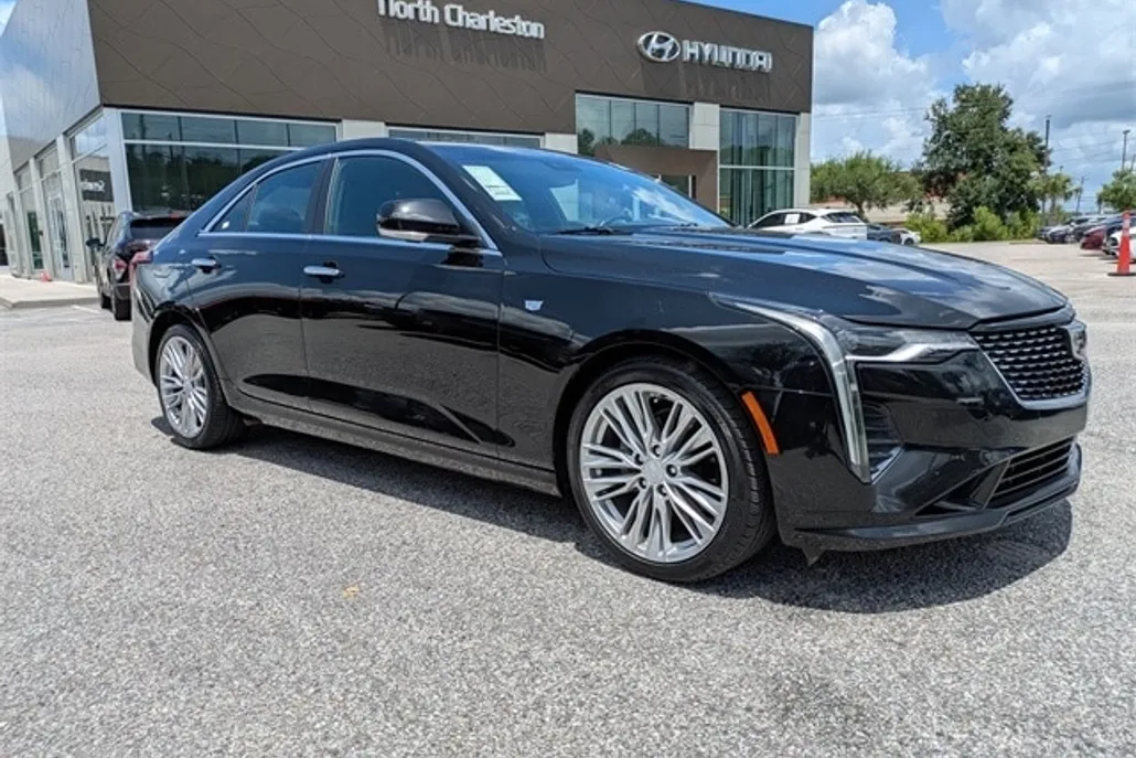 2024 Cadillac CT4 Premium Luxury photo 1
