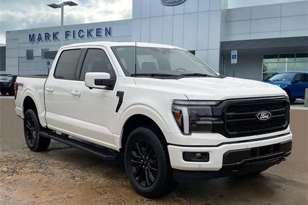 2025 Ford F-150 Lariat photo 1