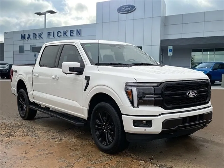 2025 Ford F-150 Lariat photo 1