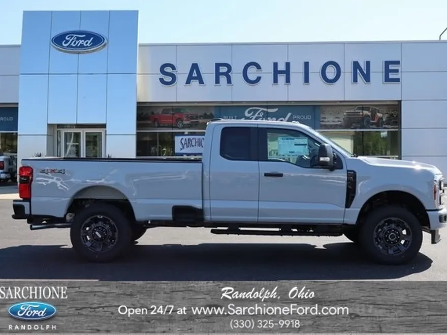 2026 Ford F-350 photo 1