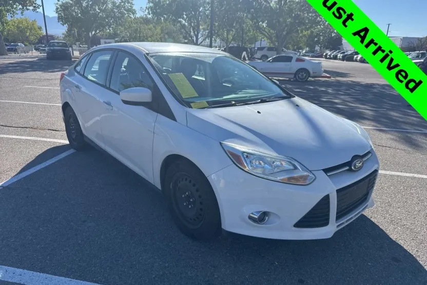 2012 Ford Focus SE photo 1