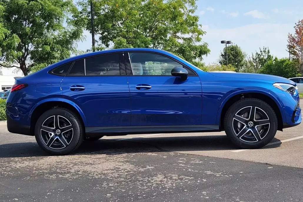 2026 Mercedes Benz GLC 300 4MATIC Coupe photo 1