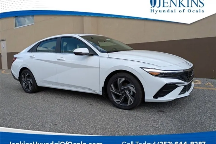 2025 Hyundai Elantra Hybrid Limited photo 1