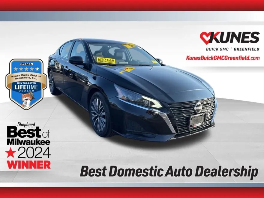 2024 Nissan Altima 2.5 SV photo 1