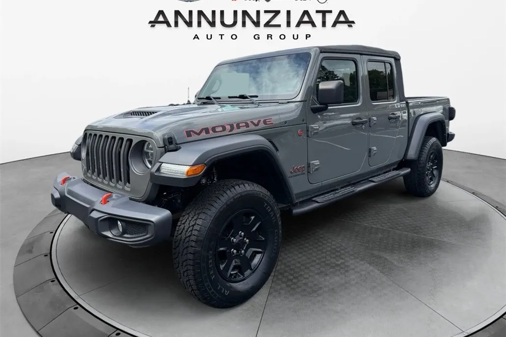 2022 Jeep Gladiator Mojave photo 1