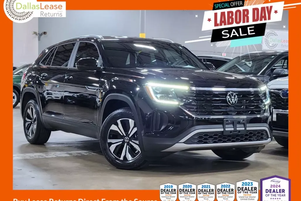 2024 Volkswagen Atlas Cross Sport SE photo 1