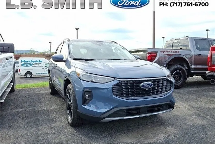 2026 Ford Escape Platinum photo 1