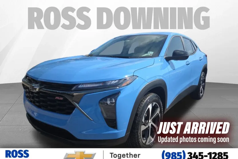 2024 Chevrolet Trax photo 1