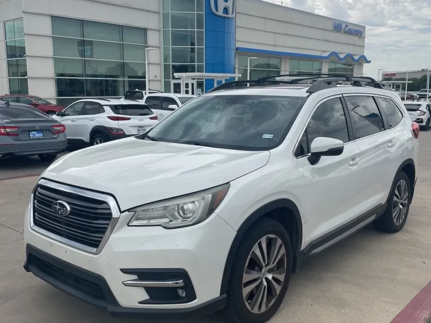 2019 Subaru Ascent Limited photo 1