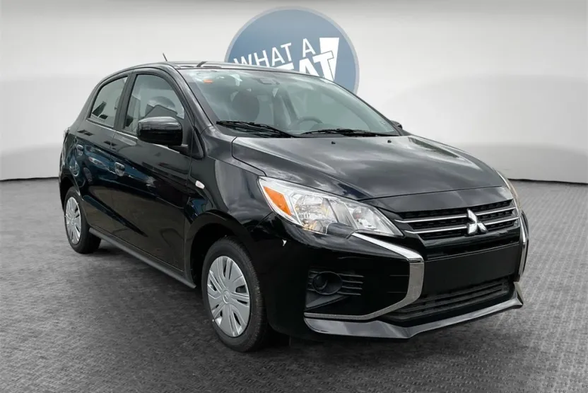 2024 Mitsubishi Mirage ES LE photo 1
