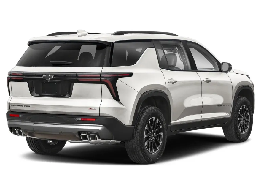 2026 Chevrolet Traverse Z71 photo 1