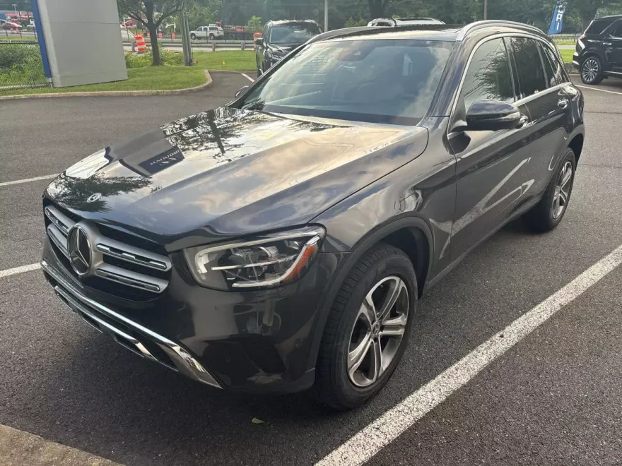 2022 Mercedes Benz GLC 300 4MATIC photo 1
