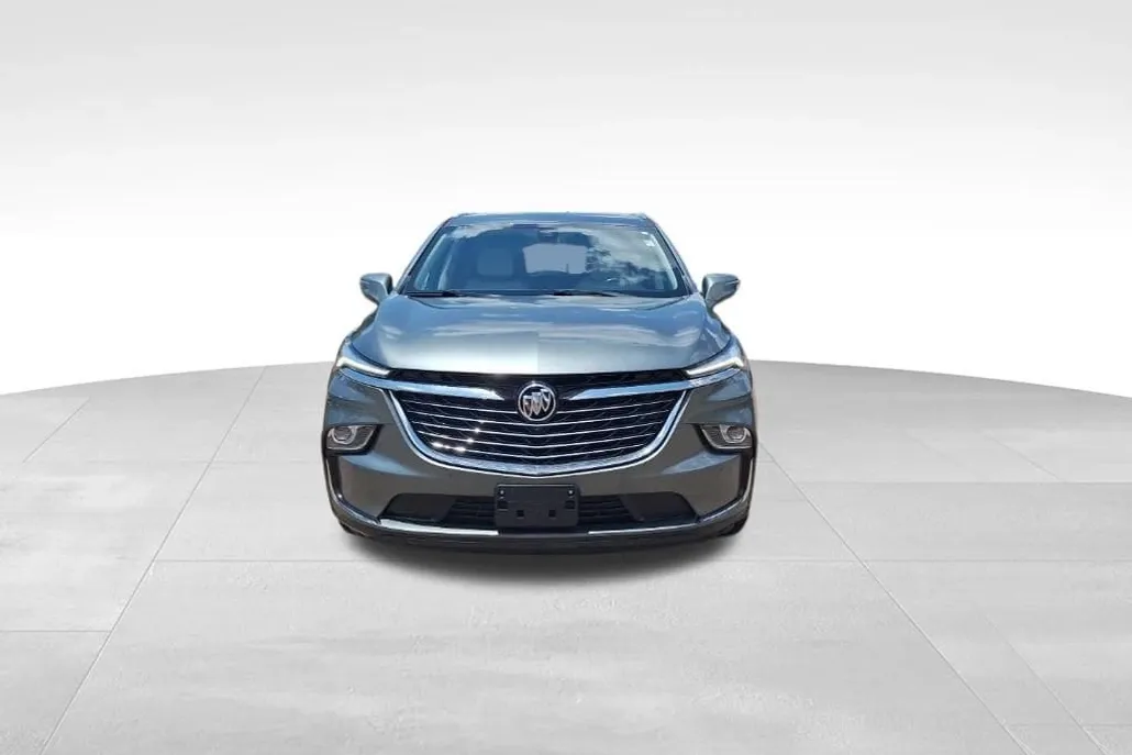 2022 Buick Enclave Essence photo 1