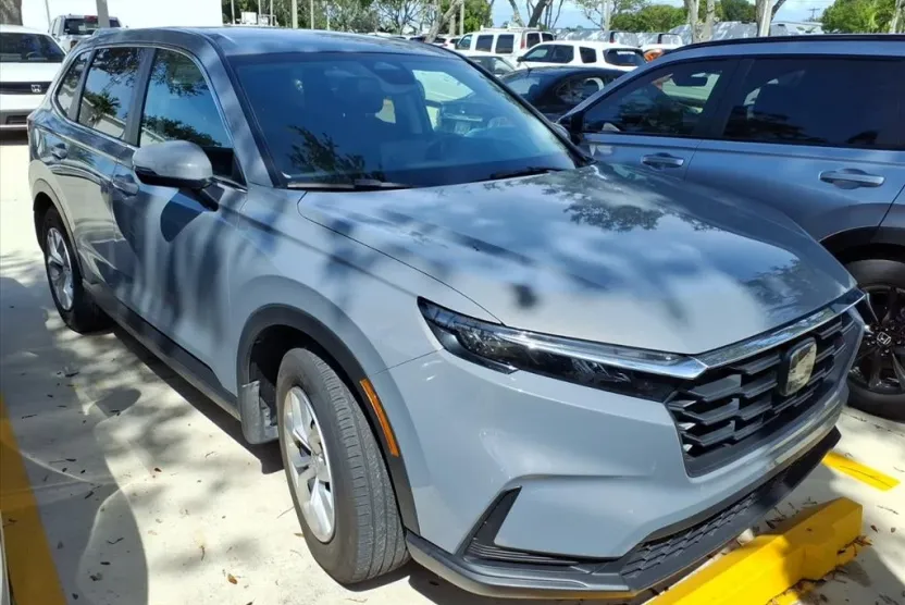 2025 Honda CR-V LX photo 1
