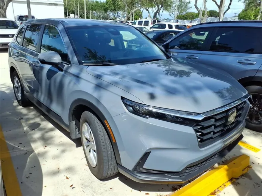 2025 Honda CR-V LX photo 1
