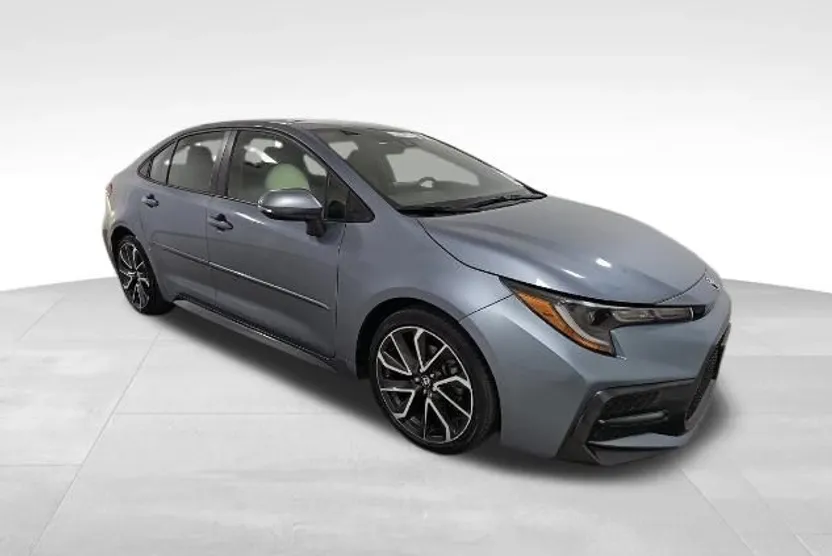 2022 Toyota Corolla SE photo 1