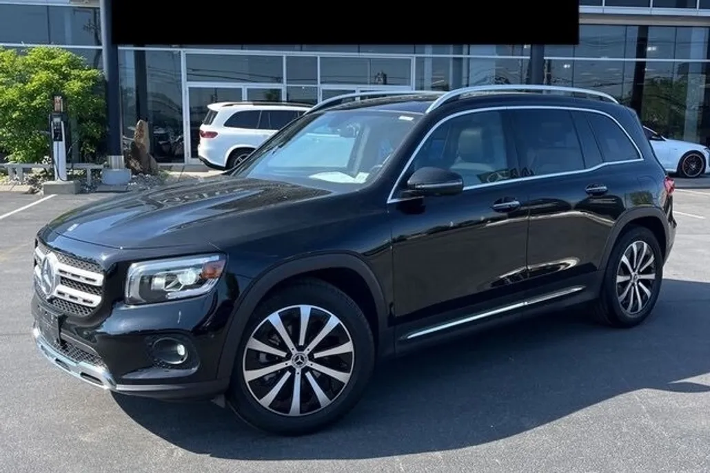 2020 Mercedes Benz GLB 250 photo 1