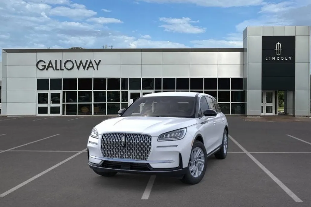 2025 Lincoln Corsair Premiere photo 1