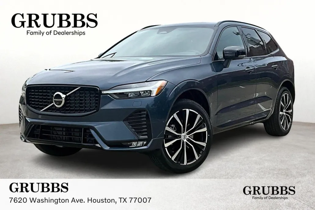 2025 Volvo XC60 B5 Plus photo 1