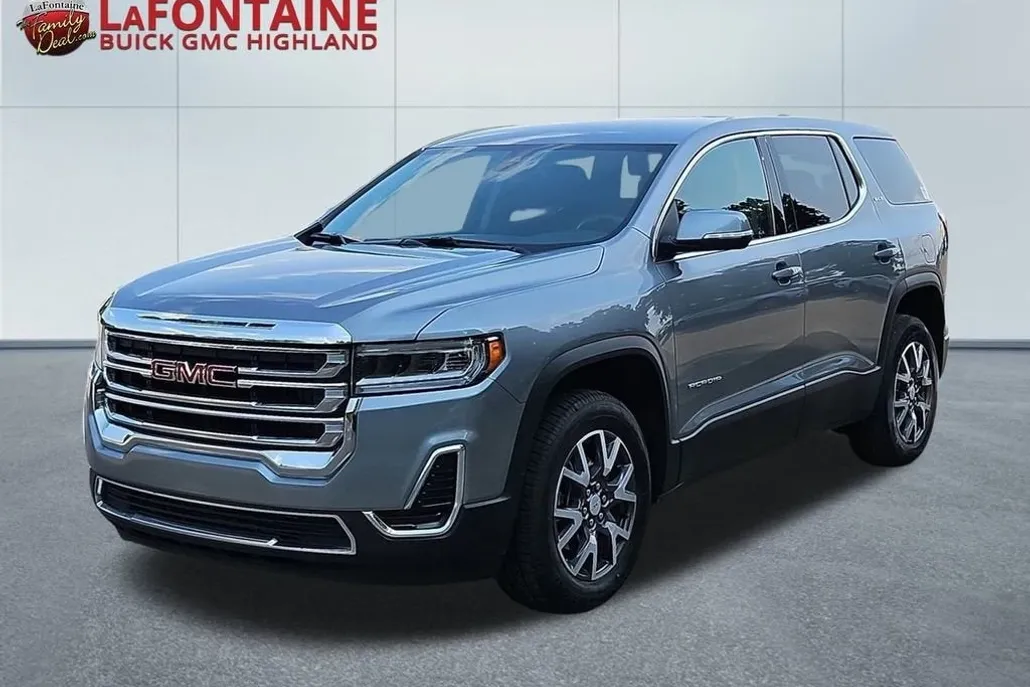 2023 Gmc Acadia SLE photo 1
