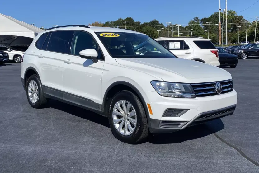 2020 Volkswagen Tiguan S photo 1