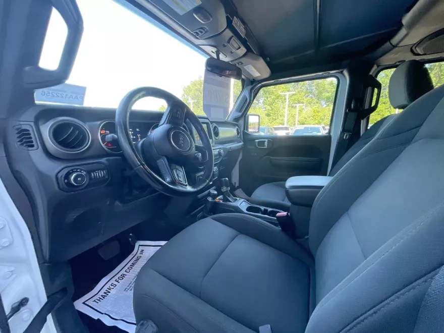 2022 Jeep Wrangler Unlimited Sport S photo 1