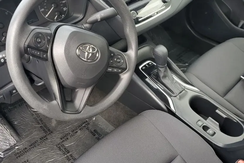 2024 Toyota Corolla Hybrid LE photo 1