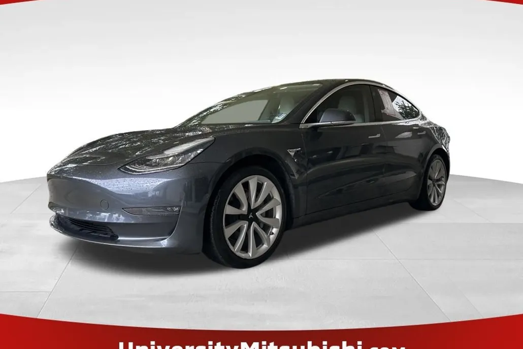 2020 Tesla Model 3 Long Range photo 1