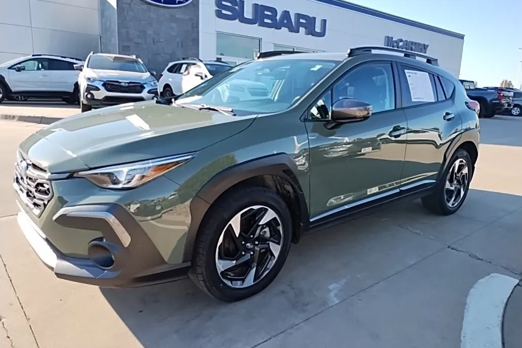 2024 Subaru Crosstrek Limited photo 1