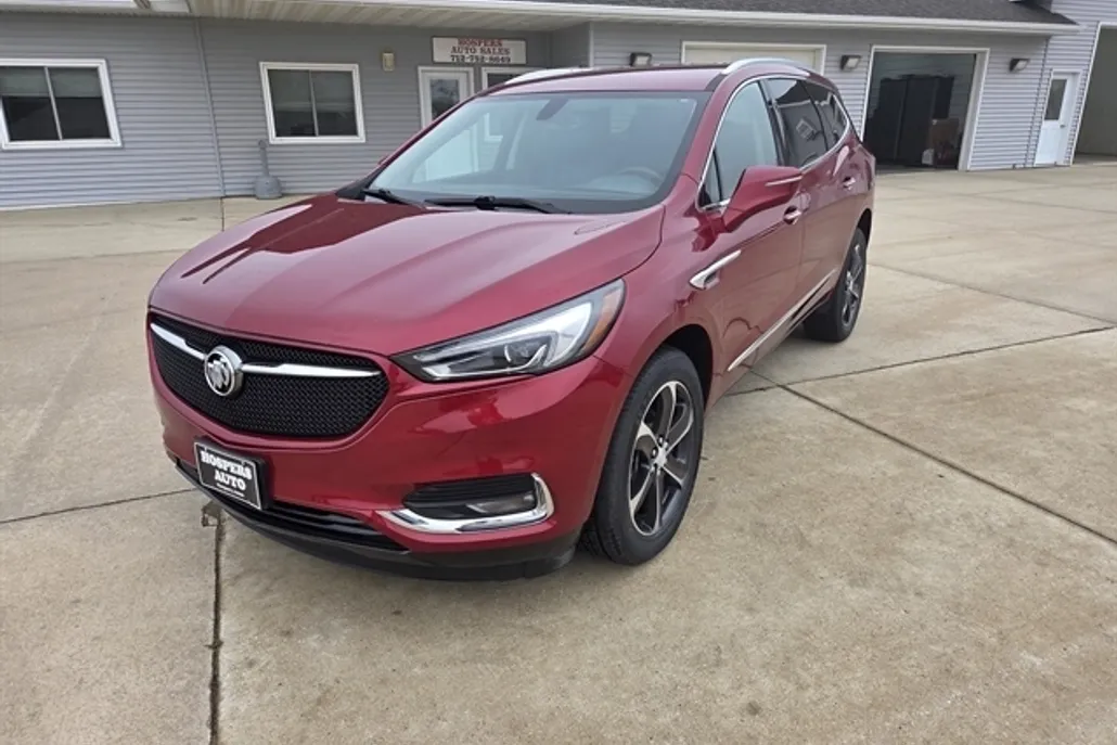 2020 Buick Enclave Essence photo 1