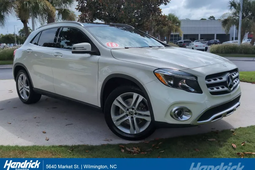 2018 Mercedes Benz GLA 250 photo 1