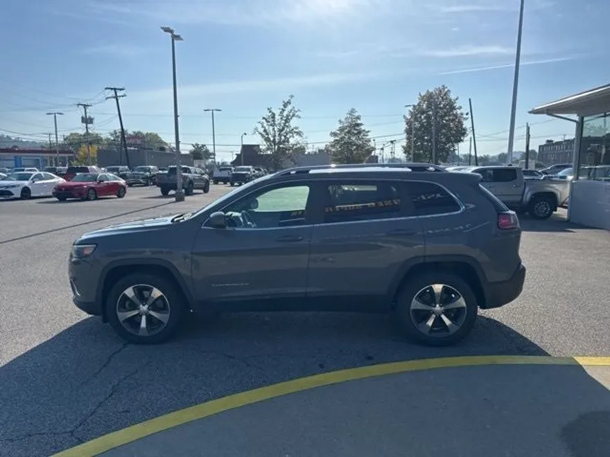 2020 Jeep Cherokee Limited photo 1