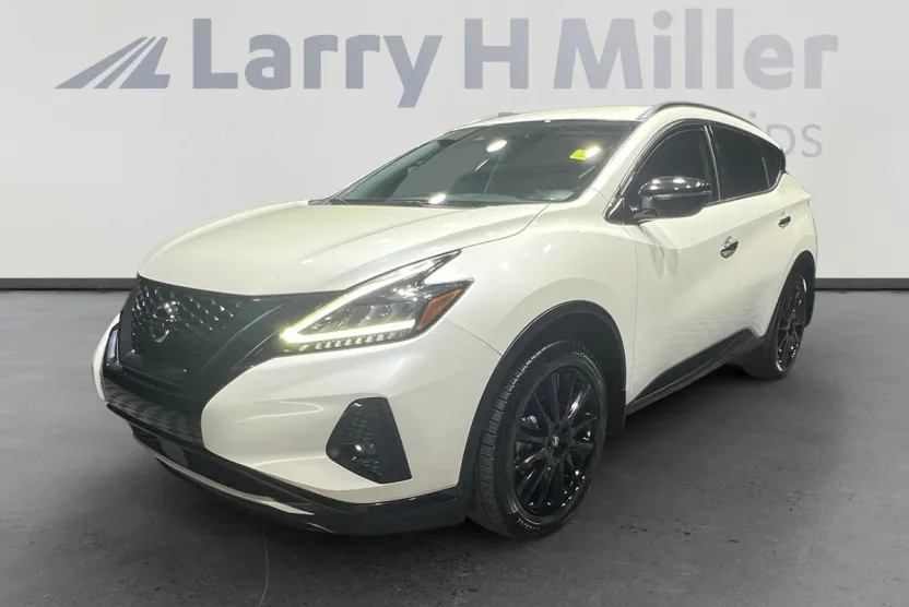 2022 Nissan Murano SV photo 1